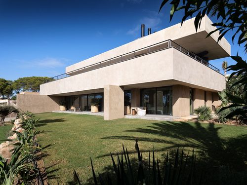 Único Gallery